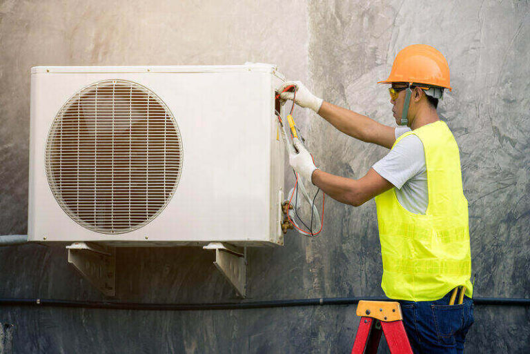 Heat pump servicing and maintenance