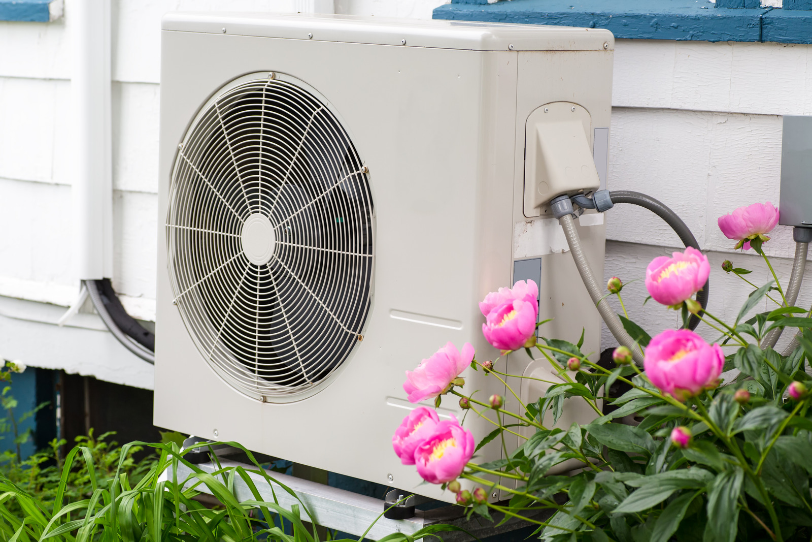 Outdoor heat pump unit